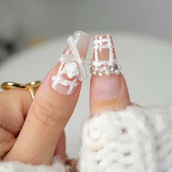tipsy | Handmade Press On Nails | Long Coffin| 3D Nail | Crochet | Beary Pearly - Picture 6 of 16